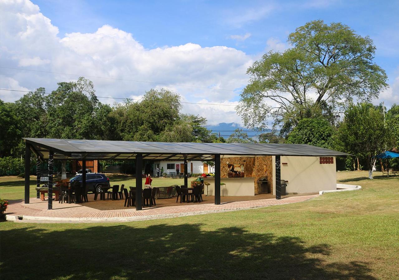 Stay Finca Hotel Santa Fe Santa Fe de Antioquia Exterior photo